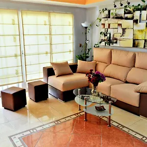 bonito-apartamento-cntrico-y-cerca-de-la-playa.es-andalucia.com/