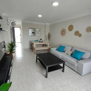 precioso-apartamento-a-estrenar-en-candelaria.tenerifehoteles.net/